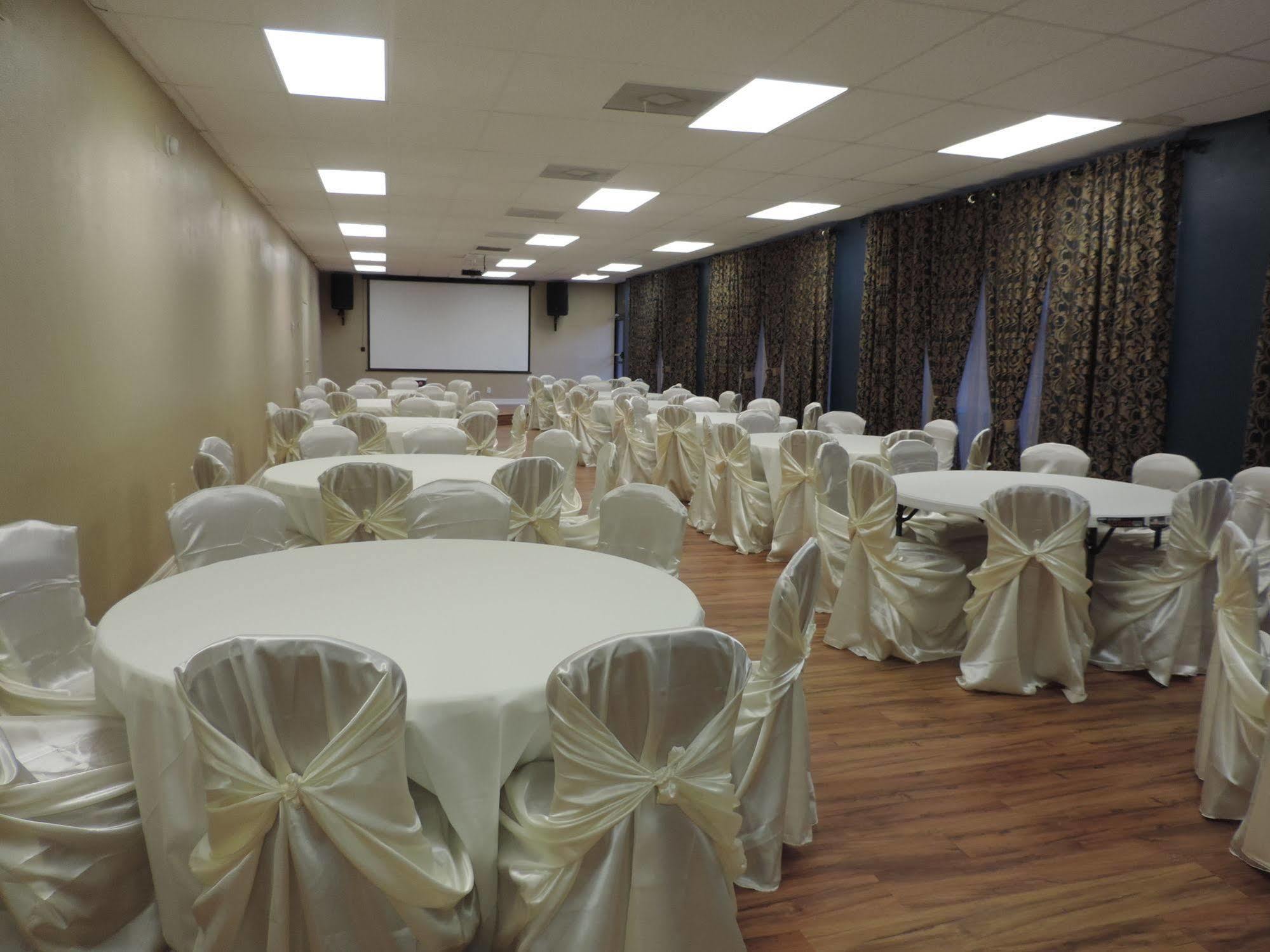 Airport Inn เนเดอร์แลนด์ ภายนอก รูปภาพ